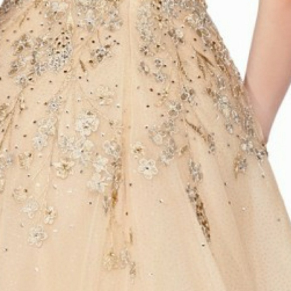 Champagne gold formal evening ball gown off shoulder - Picture 6 of 7